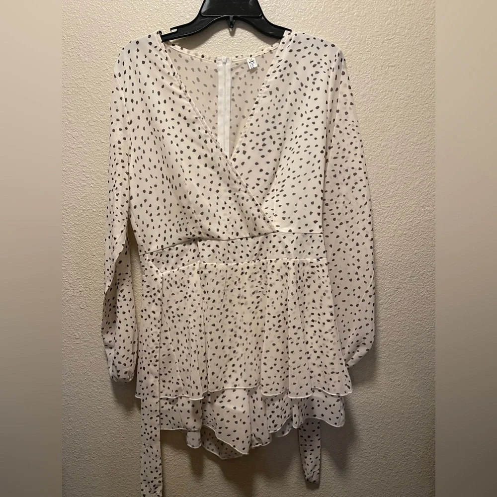 Amazon romper! - Picture 3 of 6